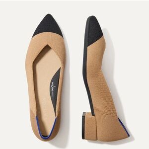 EUC Rothy's the high end point captoe